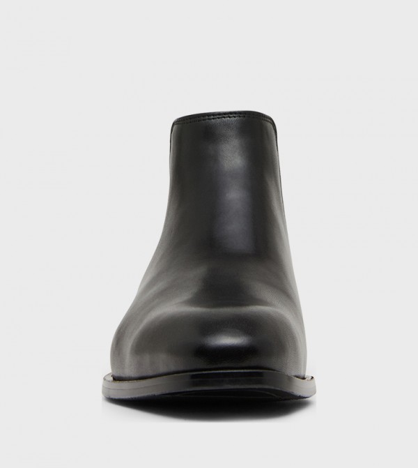 Steve Madden  Boots - Black Chelsea Boots