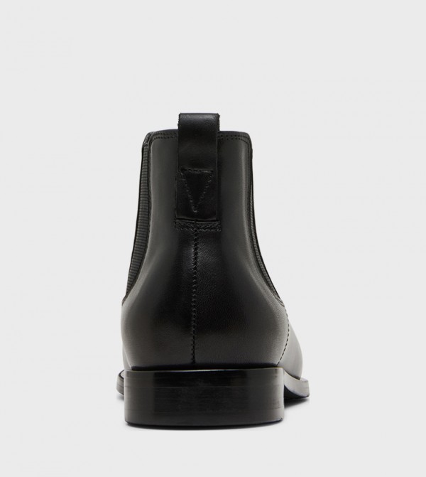 Steve Madden  Boots - Black Chelsea Boots