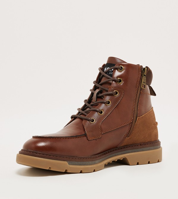 Steve Madden  Boots - Brown Lace up Boots