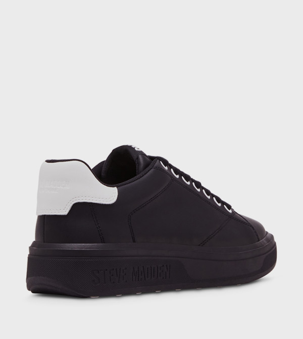 Steve Madden Steve Madden - Black Low Top