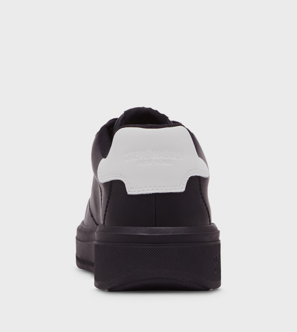 Steve Madden Steve Madden - Black Low Top