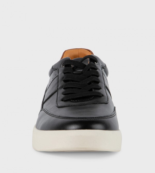 Steve Madden Steve Madden - Black Low Top