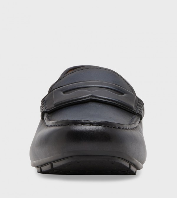 Steve Madden  Shoes - Navy undefined