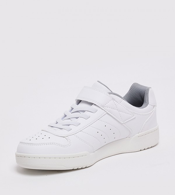 Skechers  - White Low Top