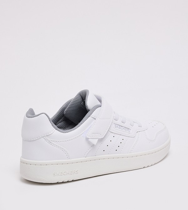 Skechers  - White Low Top