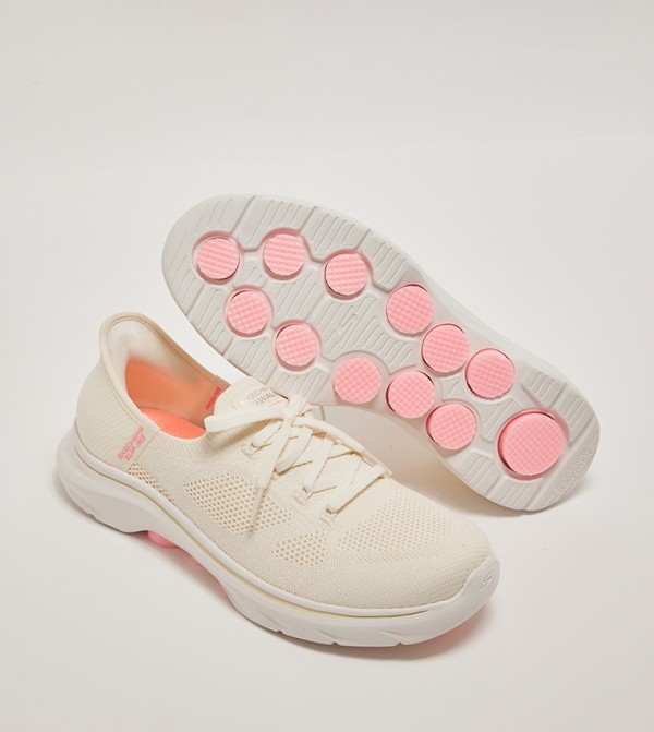 Skechers Skechers - Beige Walking Shoes