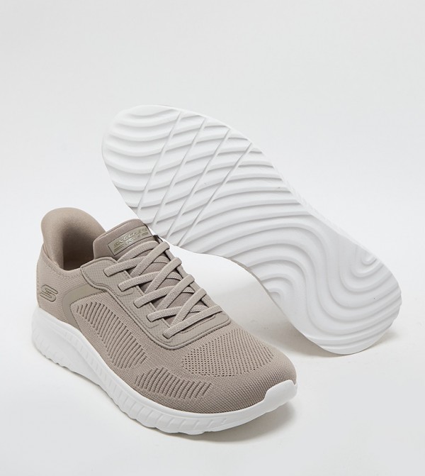 سكيتشرز  أحذية سنيكرز - بني  أحذية برقبة منخفضة 