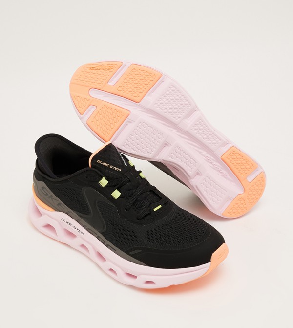 Skechers  Training Shoes - Multi Training Shoes