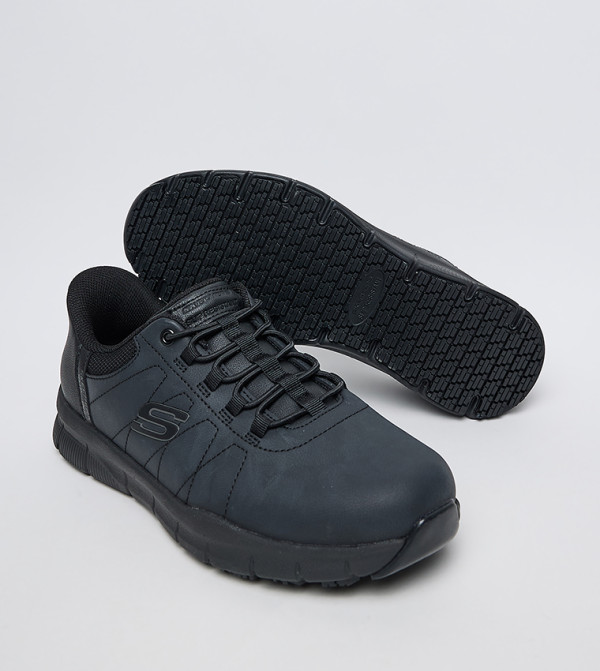 Skechers Shoes - Black Low Top