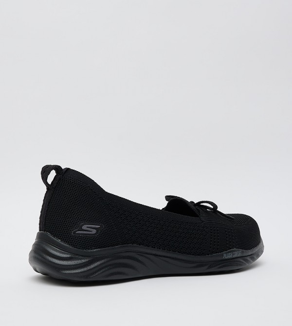 Skechers  - Black Casual Slip-ons