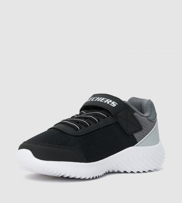 Skechers  Sneakers - Black Low Top
