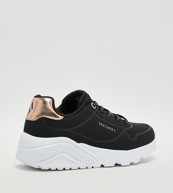 Skechers Skechers - Black Low Top