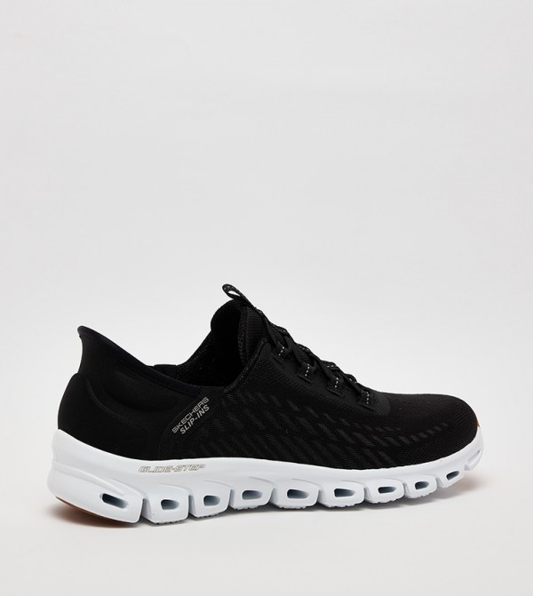 Skechers  Sneakers - Black Low Top