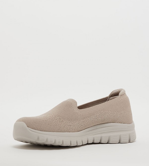 Skechers Skechers - Beige Casual Slip-ons