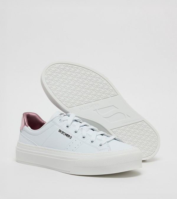Skechers  Sneakers - White Low Top