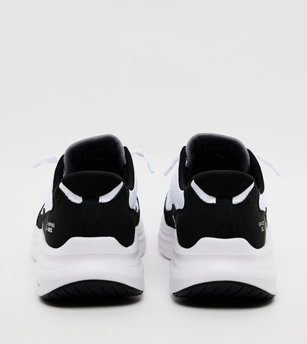 Skechers Skechers - Black Low Top