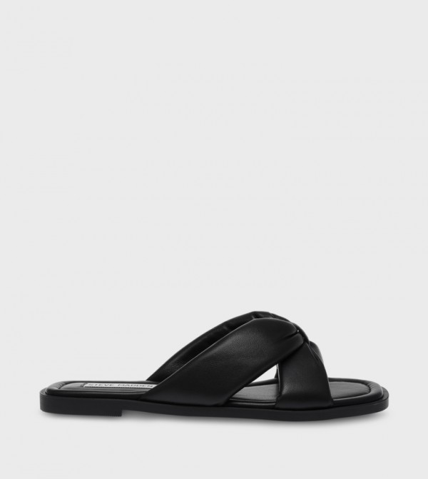 Steve Madden Steve Madden - Black Flat Sandals