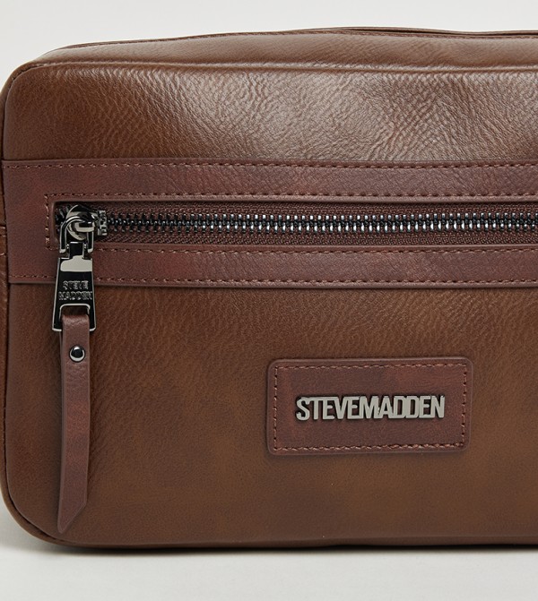 Steve Madden  Messenger Bags - Brown undefined