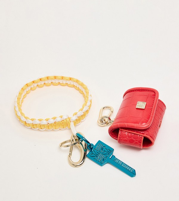 Steve Madden Steve Madden - Red Key chains