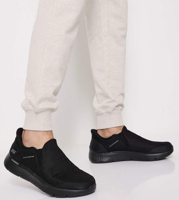 Skechers  Sports Shoes - Black Walking Shoes