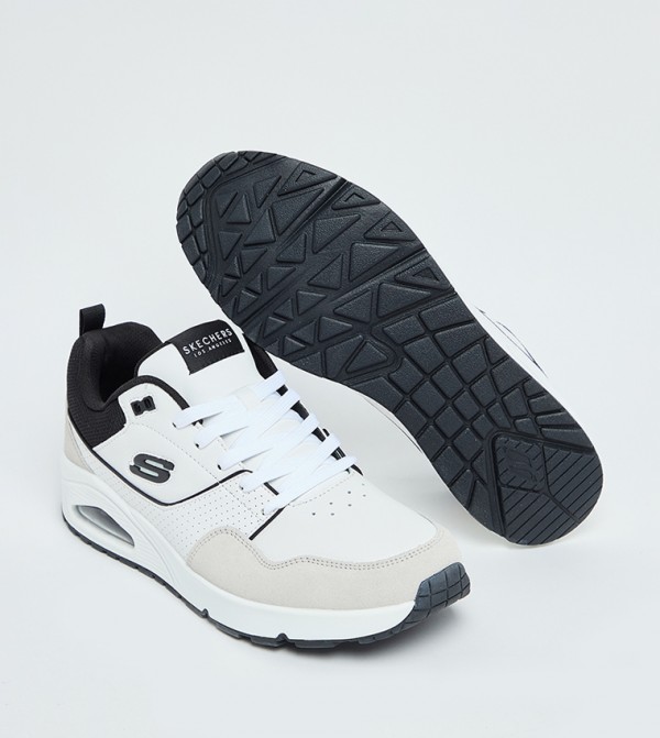 Skechers  - White Low Top