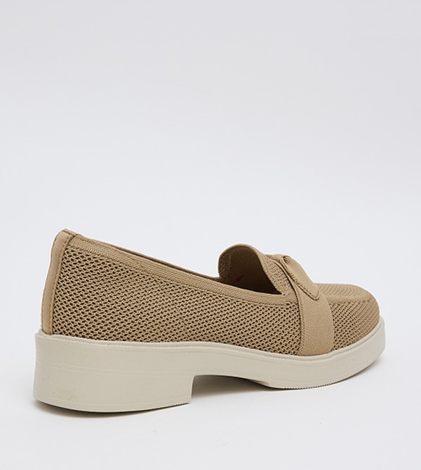 Skechers Women - Beige undefined
