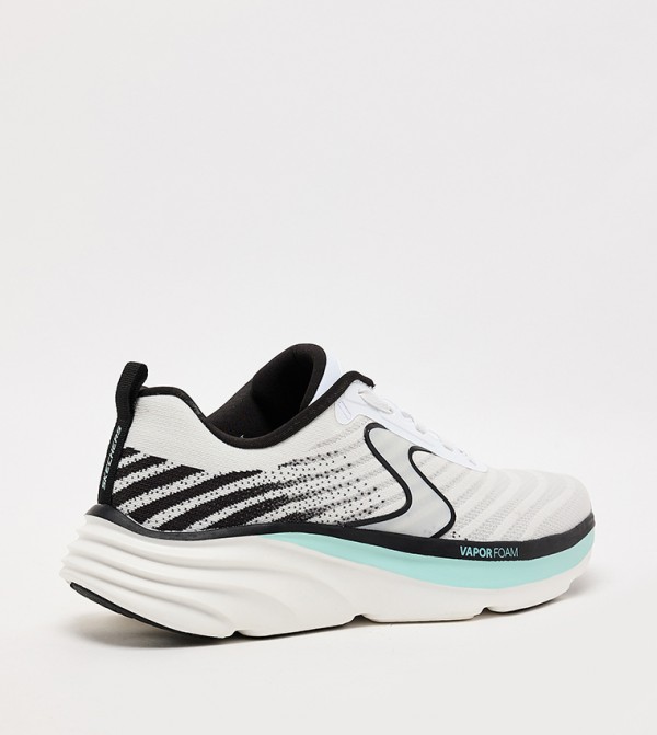 Skechers Low Top - White Low Top