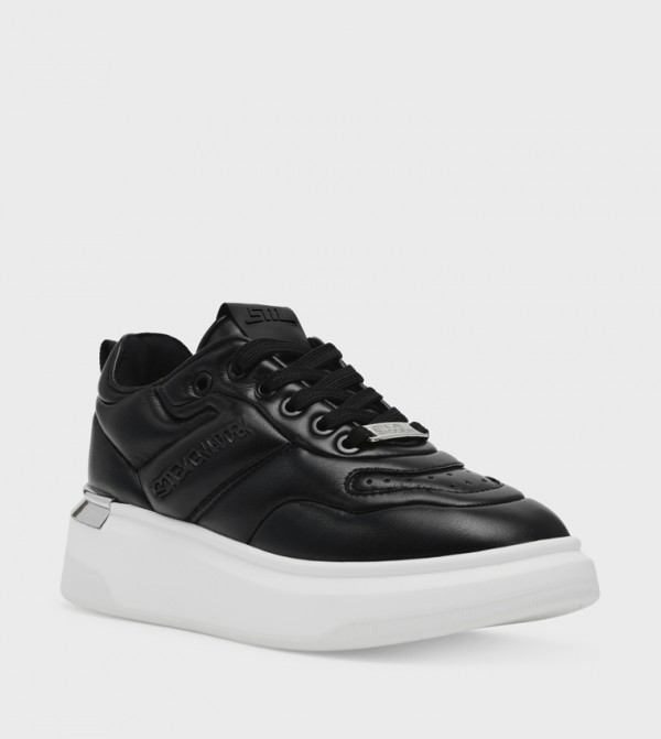Steve Madden  Shoes - Black Low Top