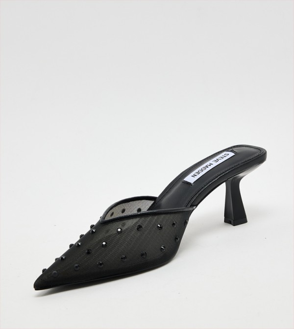 Steve Madden  - Black Pumps