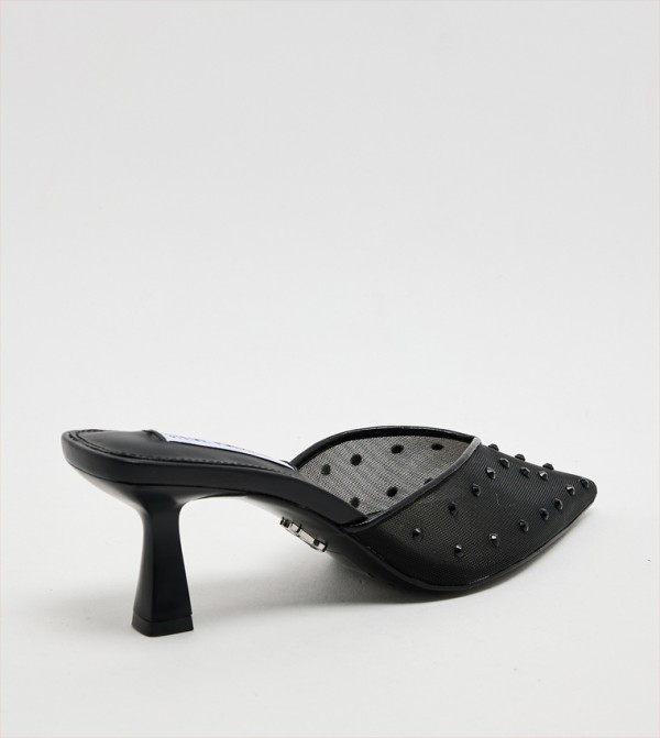 Steve Madden  - Black Pumps