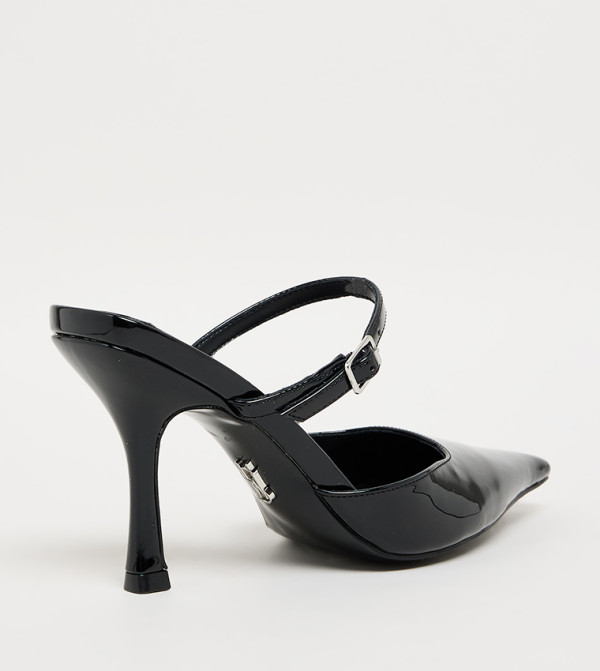 Steve Madden  Sandals - Black Pumps