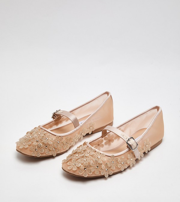 Steve Madden  Mary Janes - Beige Mary Janes