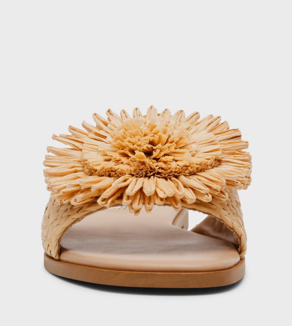 Steve Madden Steve Madden - Beige Flat Sandals