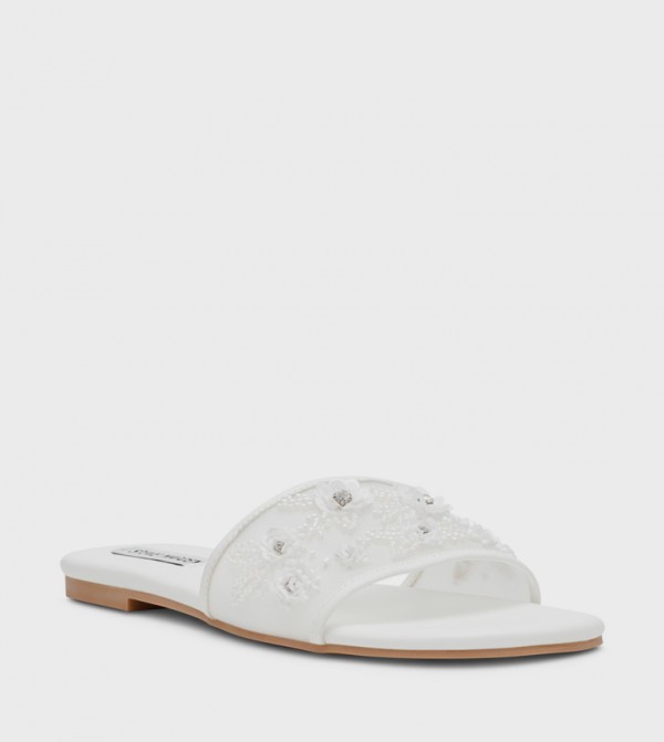 Steve Madden - White Flat Sandals