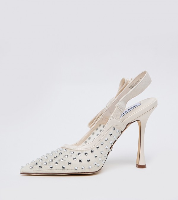 Steve Madden Shoes - Cream Pumps