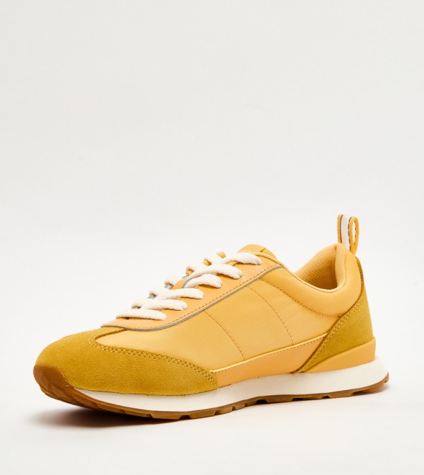 سكيتشرز سكيتشرز - أصفر أحذية برقبة منخفضة