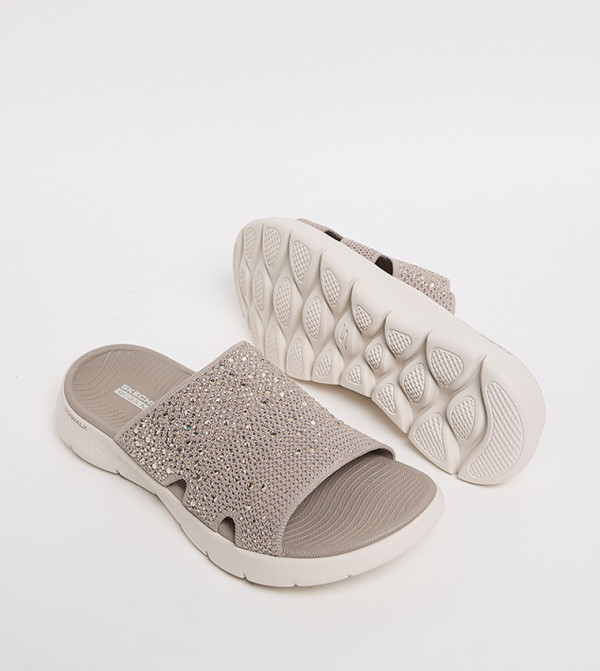 Skechers Skechers - Beige Flat Sandals