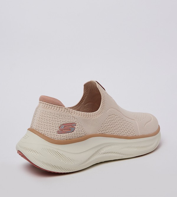 Skechers Skechers - Beige Casual Slip-ons