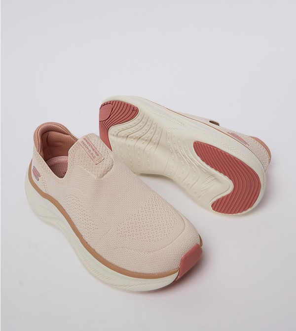 Skechers Skechers - Beige Casual Slip-ons