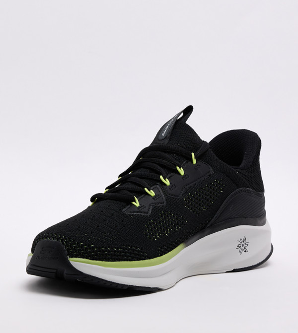 Skechers Sneakers - Black Low Top