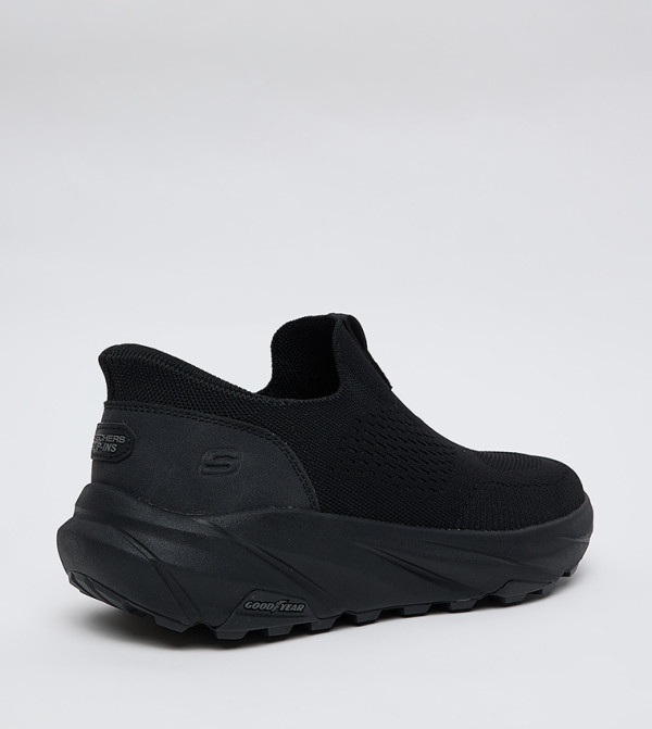 Skechers - Black Walking Shoes