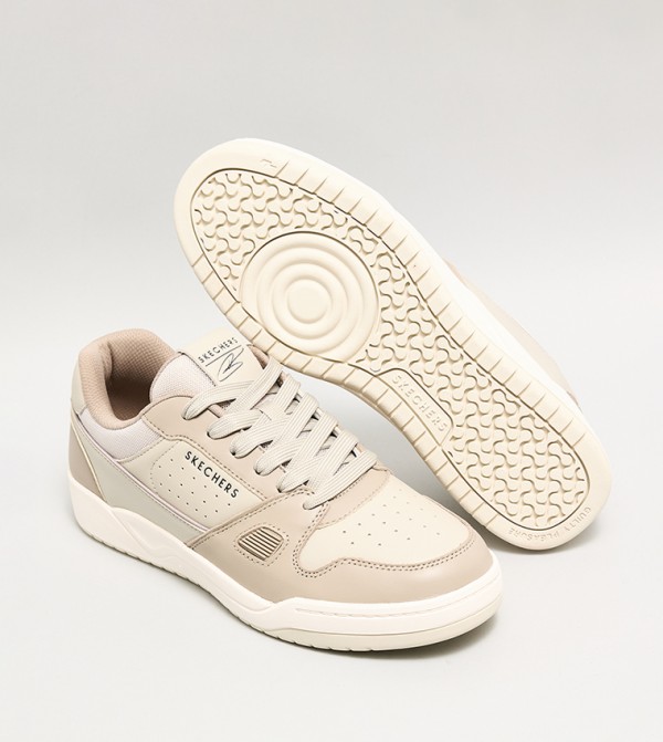 Skechers  - Beige Low Top