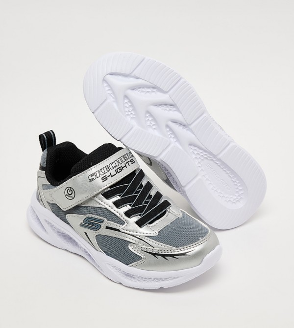 Skechers  Footwear - Multi Low Top