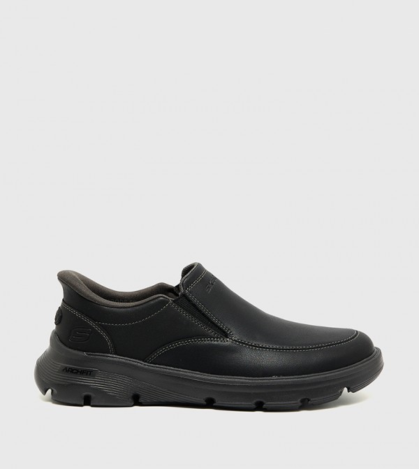 Skechers - Black undefined
