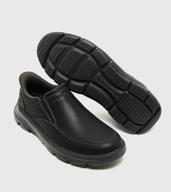 Skechers - Black undefined