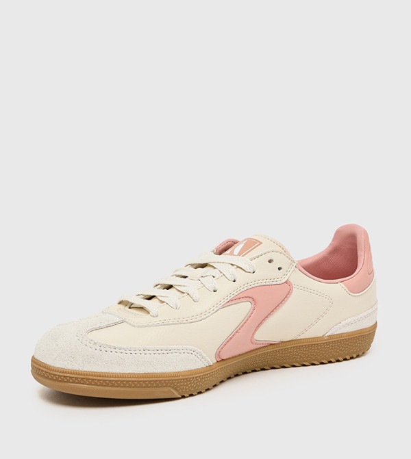 Skechers  - Beige Low Top