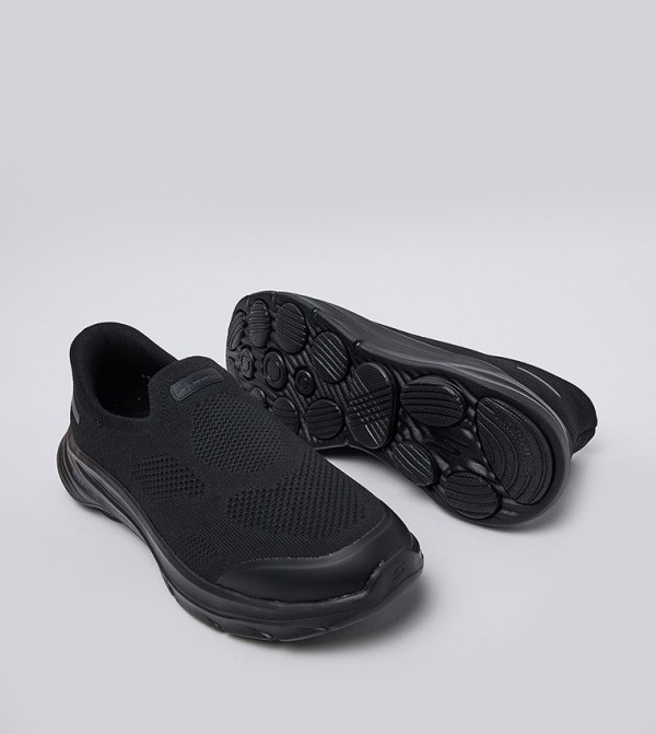 سكيتشرز سكيتشرز - أسود أحذية المشي