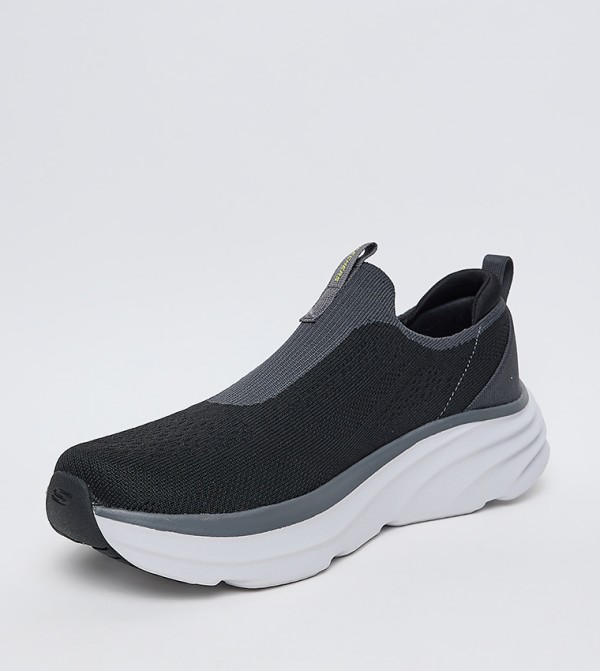Skechers Skechers - Black Walking Shoes