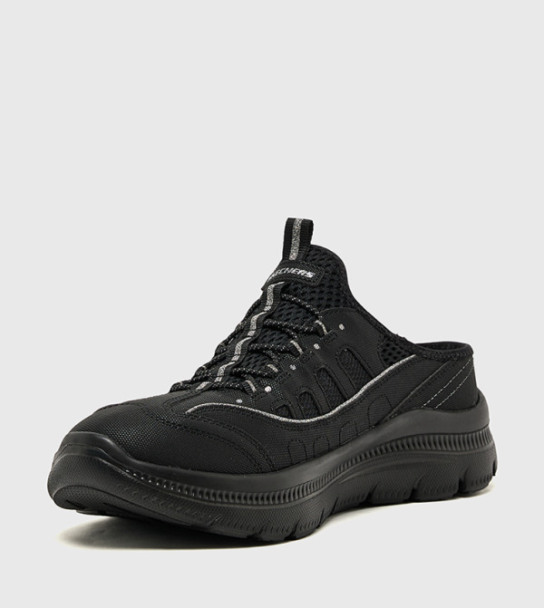 سكيتشرز نساء - أسود Casual Slip-ons