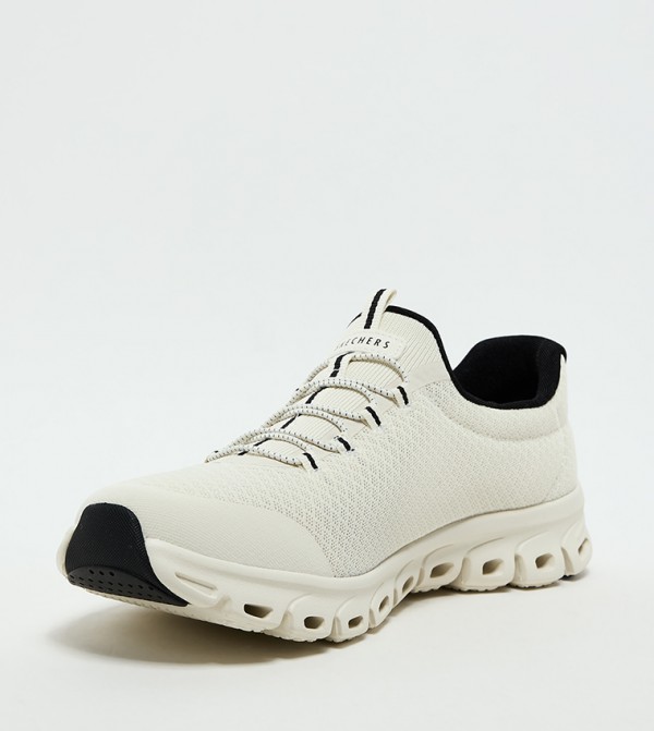 Skechers Sneakers - Beige Low Top